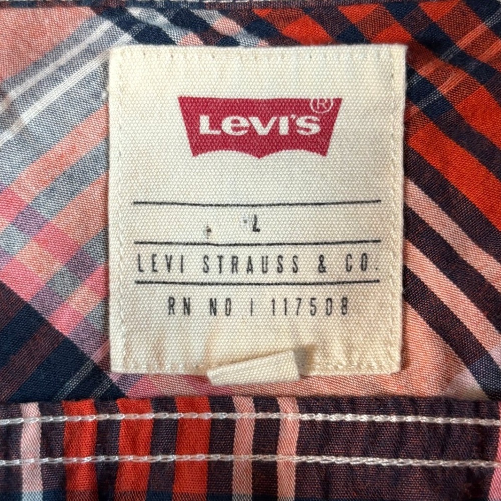 Levi­s Men's Short Sleeve Plaid Button Up Shirt‎ Red Blue Orange Size L - Picture 2 of 5